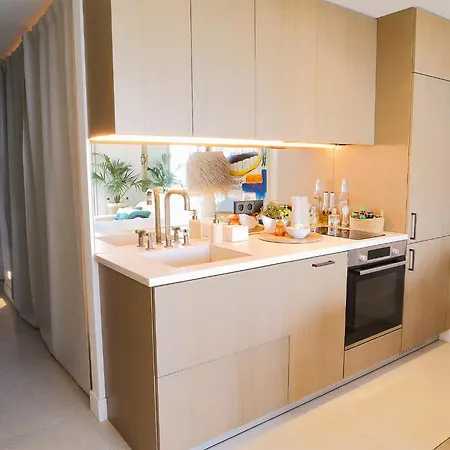 Beautiful With Panoramic Sea View * أنتيب